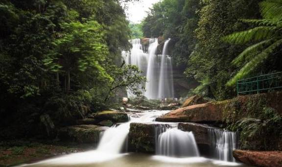庐山旅游攻略:解锁千年文化圣地与自然奇观的完美之旅 庐山旅游攻略:解锁千年文化圣地与自然奇观的完美之旅