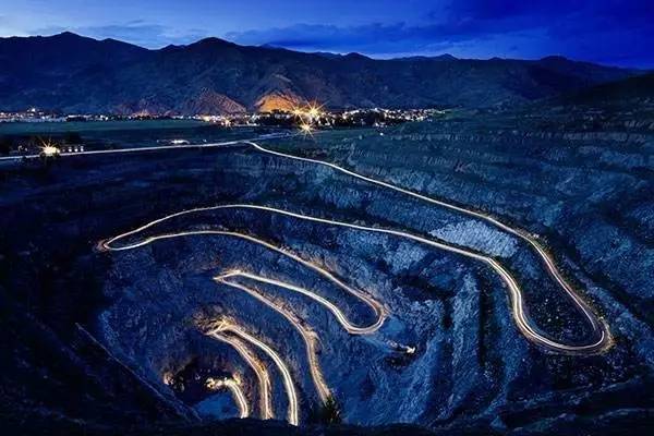 小河墓地:沉睡千年的东方庞贝,揭秘新疆罗布泊失落文明的秘密 小河墓地:沉睡千年的东方庞贝,揭秘新疆罗布泊失落文明的秘密