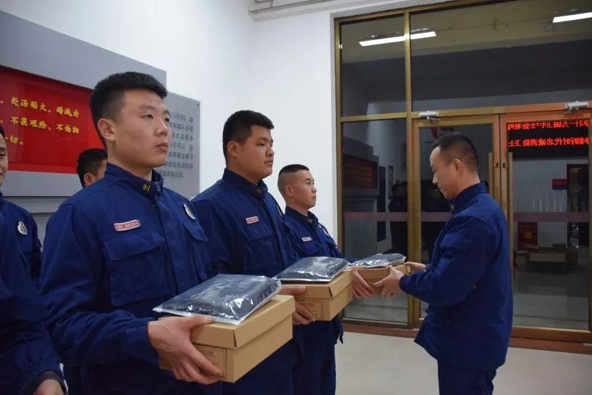 廊坊天气预警全攻略:实时预警查询、等级解读与个人防护指南,助您轻松应对极端天气 廊坊天气预警全攻略:实时预警查询、等级解读与个人防护指南,助您轻松应对极端天气