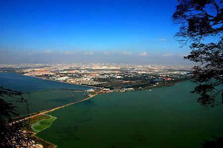 昆明西山区旅游攻略与房产投资指南:轻松玩转滇池美景,把握置业良机 昆明西山区旅游攻略与房产投资指南:轻松玩转滇池美景,把握置业良机